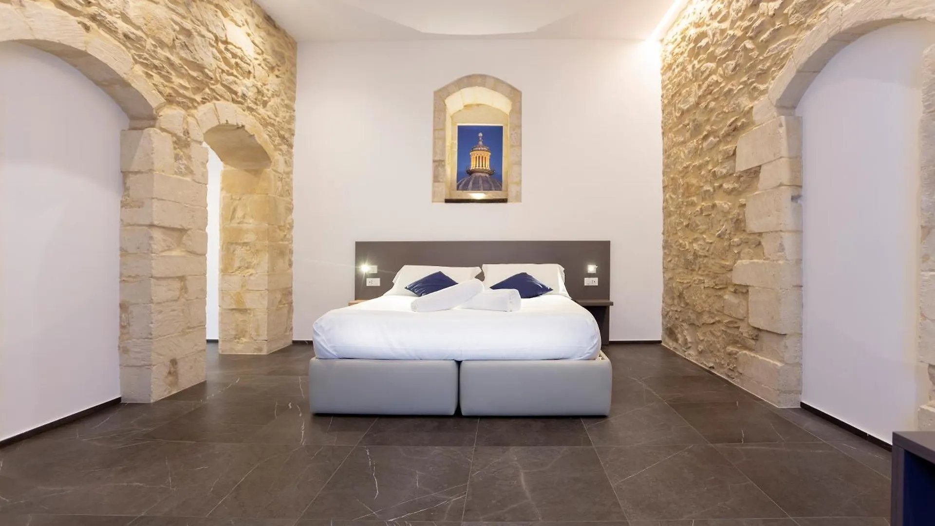 Ad Maiora - Design Rooms Ragusa