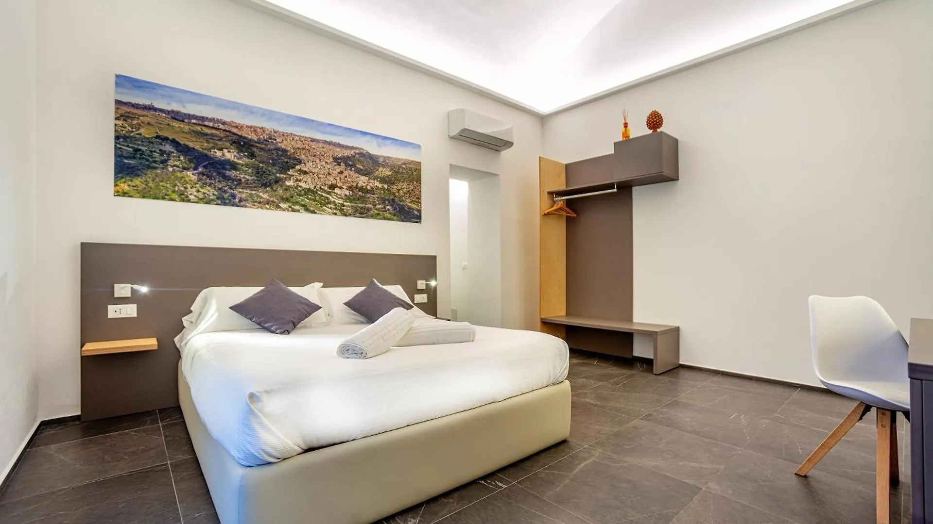 Ad Maiora - Design Rooms Ragusa Italien