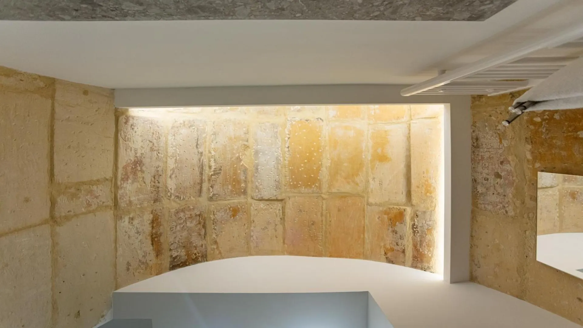 Ad Maiora - Design Rooms Ragusa 2*,