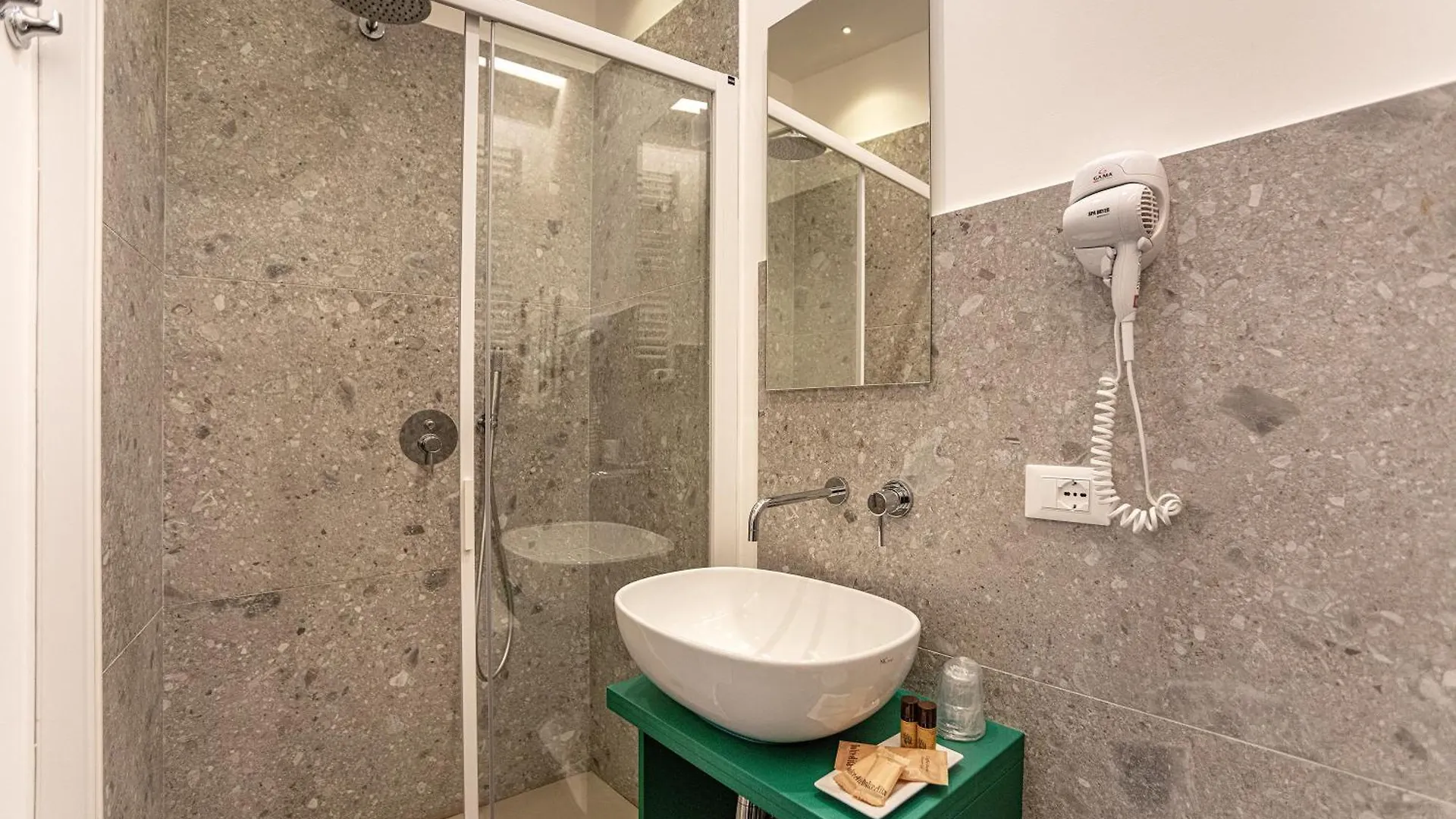 Ad Maiora - Design Rooms Ragusa