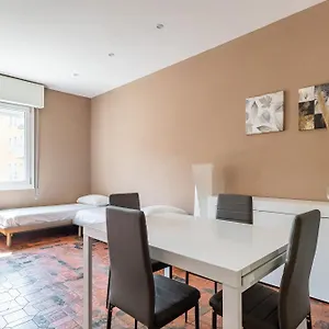 Giorgi Homes - Family By Wonderful Italy , Bolonia Italia