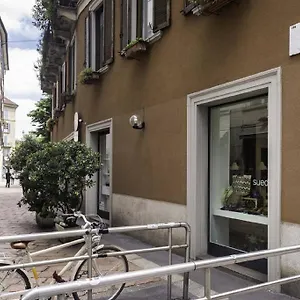 Osti 3 Beautifully Furnished , Milán Italia